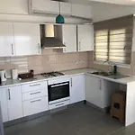 Reflex Spacious And Comfortable Lägenhet Nicosia